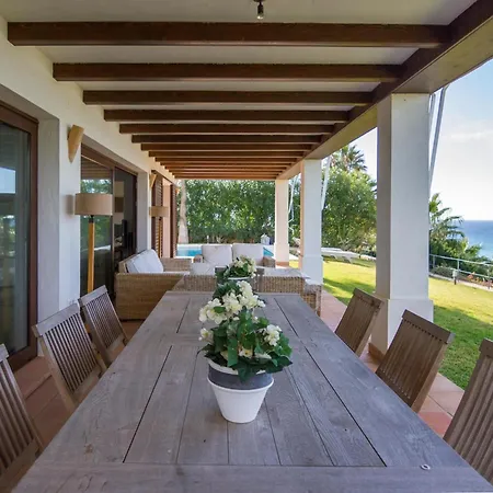 Ref 8 Cabo Espartel Farm stay *